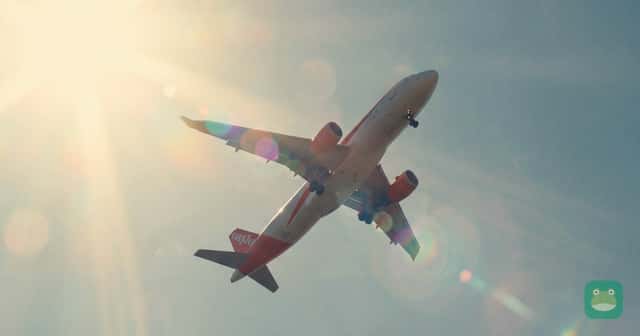 easyJet is finally getting Wi-Fi, and it's Starlink. The one thing it won't say yet: the price